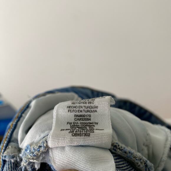 FREE PEOPLE Ranger Ripped Crop Wide Leg Jeans High Waisted Size  31 - Picture 8 of 11